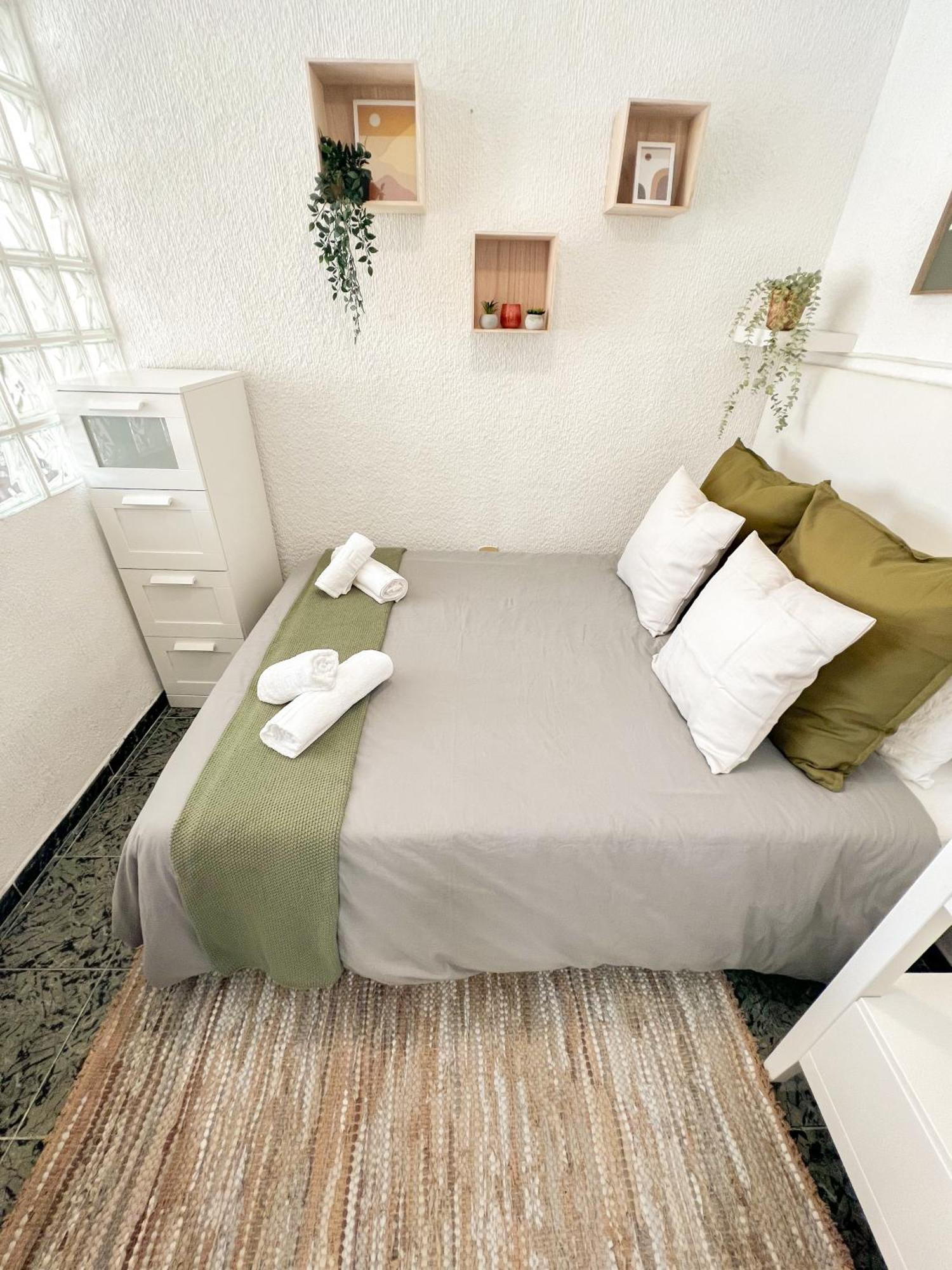 Apartmán Cozy And Bright Flat With Pool Torremolinos Exteriér fotografie