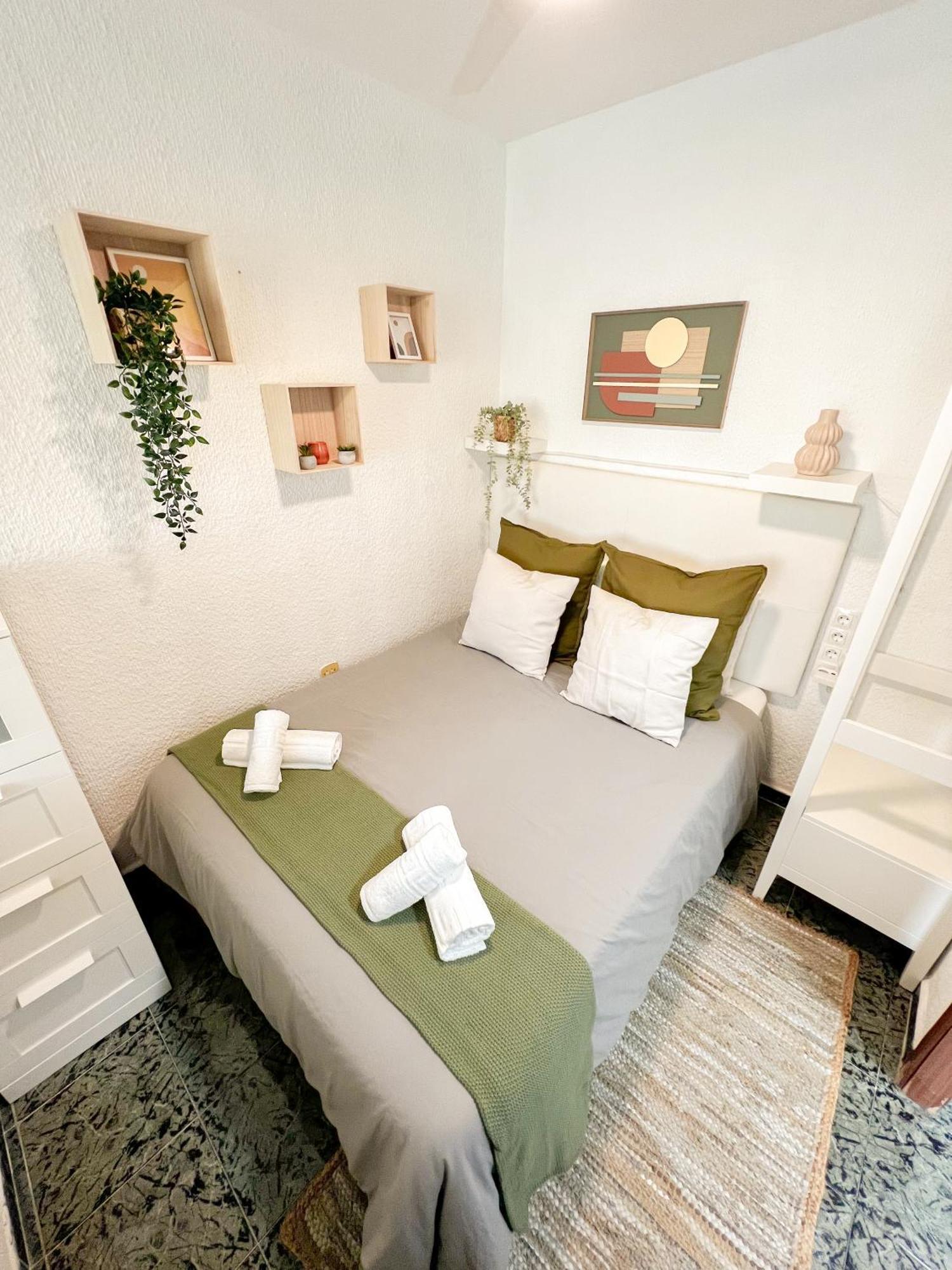 Apartmán Cozy And Bright Flat With Pool Torremolinos Exteriér fotografie
