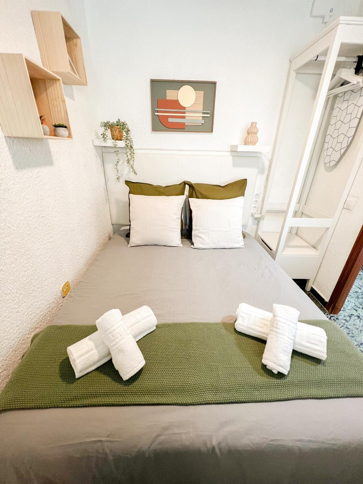 Apartmán Cozy And Bright Flat With Pool Torremolinos Exteriér fotografie